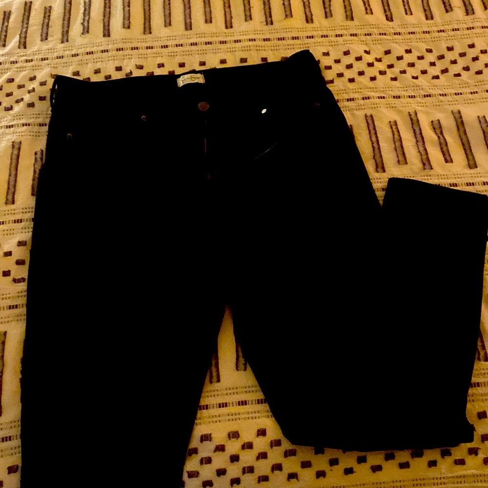 Classic Black Skinny Jean
